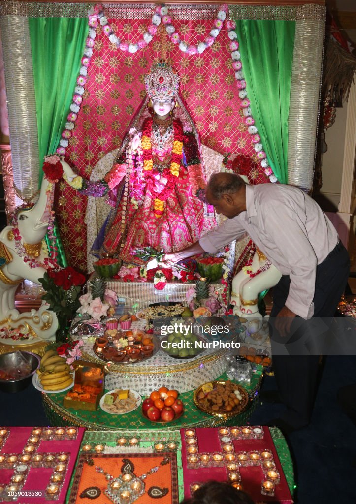 Hindus Celebrate Diwali In Toronto
