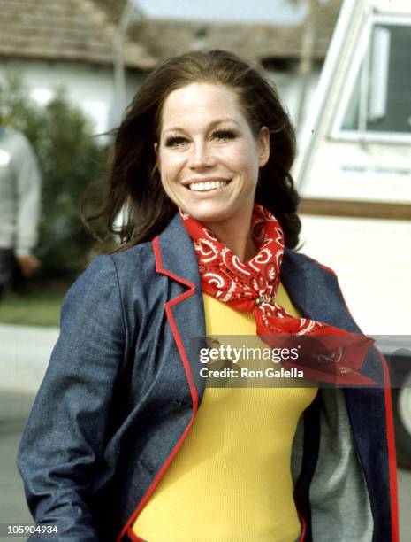 Mary Tyler Moore during National Leisure Inc. Benefit at Lion Country Safari in Laguana Hills, California, United States.