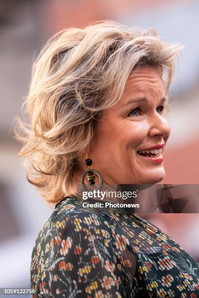 - Bezoek van de Koningin aan de tentoonstelling 'Macht en Schoonheid. De Arenbergs' in het museum M in Leuven - Visite de la Reine à l'exposition...