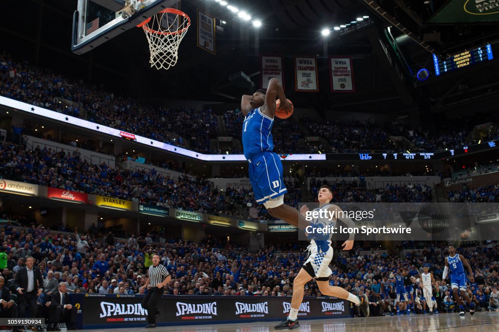 COLLEGE BASKETBALL: NOV 06 State Farm Champions Classic - Duke v Kentucky