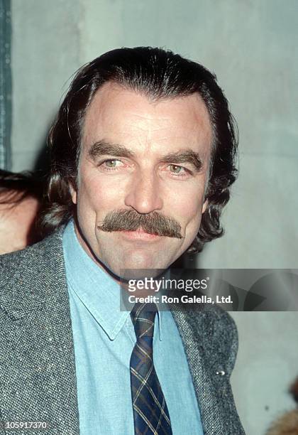 Tom Selleck 1990 Photos and Premium High Res Pictures - Getty Images