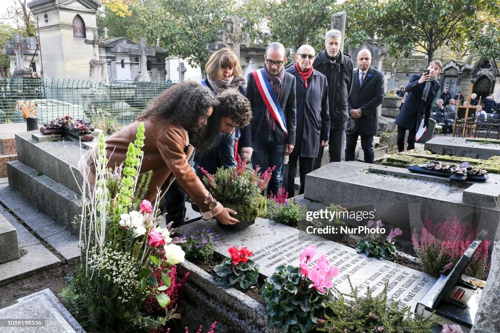 Ceremony For Guillaume Apollinaire At Père Lachaise Cemetery In Paris