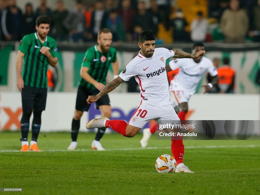 UEFA Europa League: Akhisarspor v Sevilla