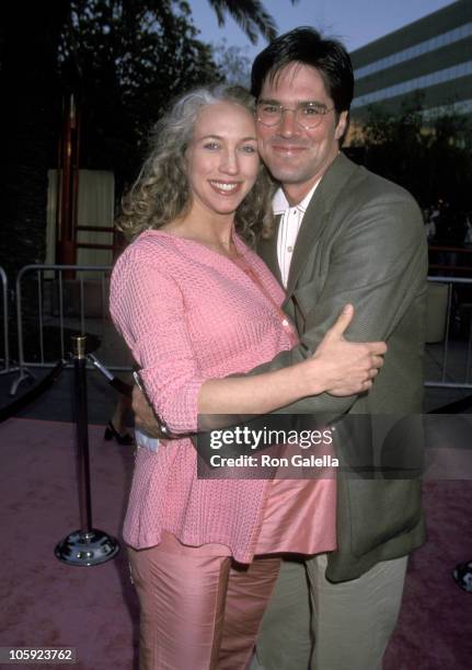 Thomas Gibson and Christine Gibson during "Austin Powers: The Spy Who Shagged Me" - Los Angeles Premiere at Universal Amphitheatre in Universal City,...