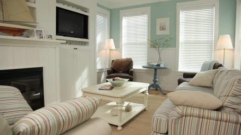 https://media.gettyimages.com/id/105941060/video/beach-cottage-interior-dolly-movement.jpg?b=1&s=640x640&k=20&c=3QoQxqy43ixbksSEET9f63L5D38U87AScH-GQ4fRj0o=