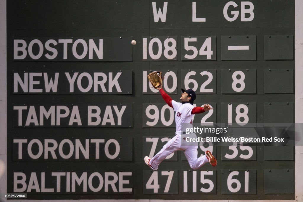 World Series - Los Angeles Dodgers v Boston Red Sox - Game Two