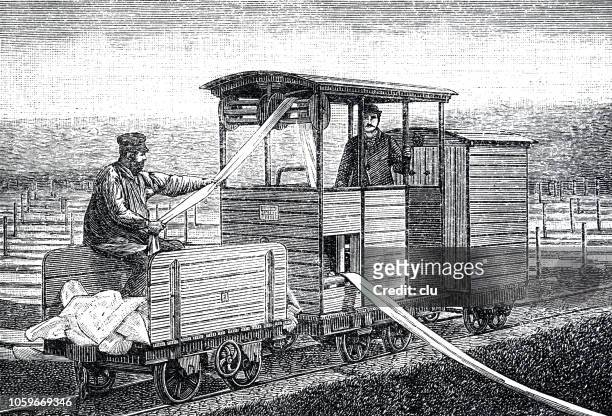 ilustraciones, imágenes clip art, dibujos animados e iconos de stock de máquina accionada batería en un vagón de ferrocarril - revolucion industrial