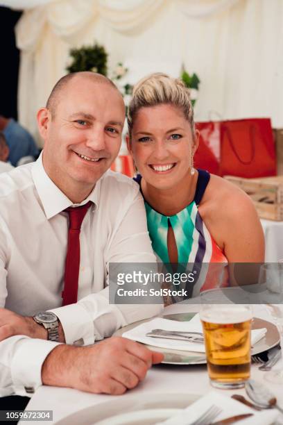 happy couple - wedding guests stock pictures, royalty-free photos & images