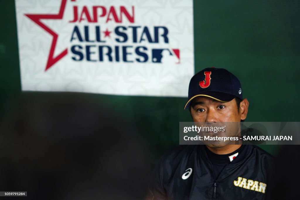 Japan v MLB All Stars  - Game 2