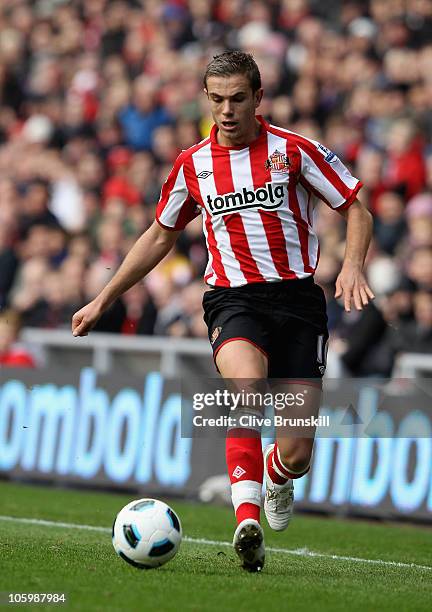 Jordan Henderson of Sunderland in action during the Barclays Premier League match between Sunderland and Aston Villa at Stadium of Light on October...