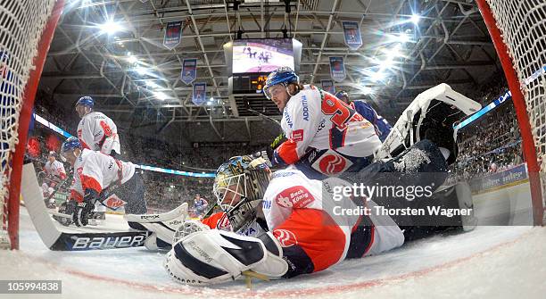 Goalkeeper Rob Zepp of Berlin in action during the DEL Bundesliga match between Adler Mannheim and Eisbaeren Berlin at SAP Arena on October 24, 2010...