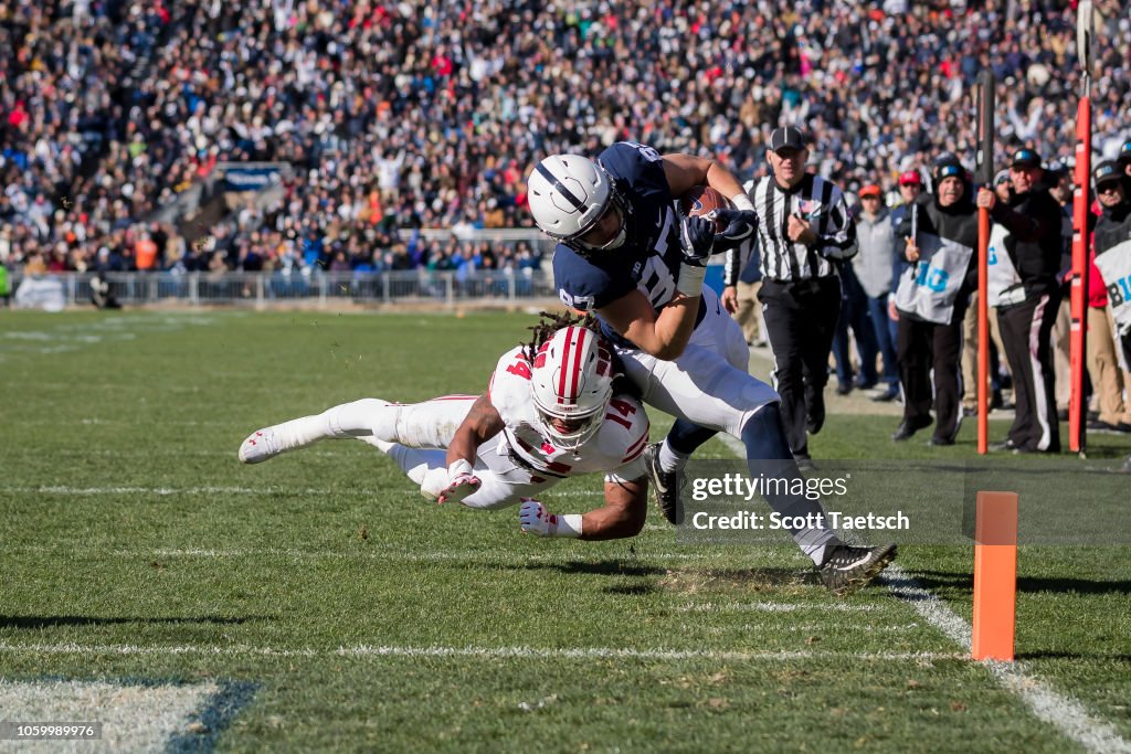 Wisconsin v Penn State