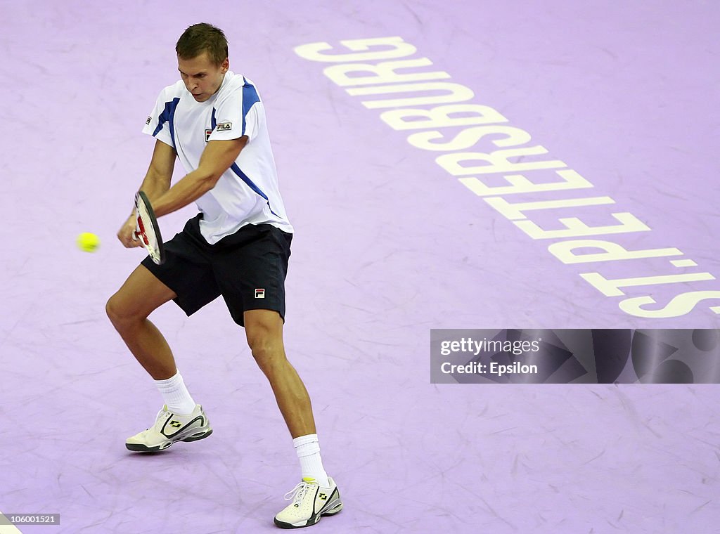 St. Petersburg Open 2010 - Day Two