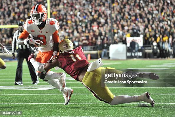 COLLEGE FOOTBALL: NOV 10 Clemson at Boston College COLLEGE FOOTBALL: NOV 10 Clemson at Boston College