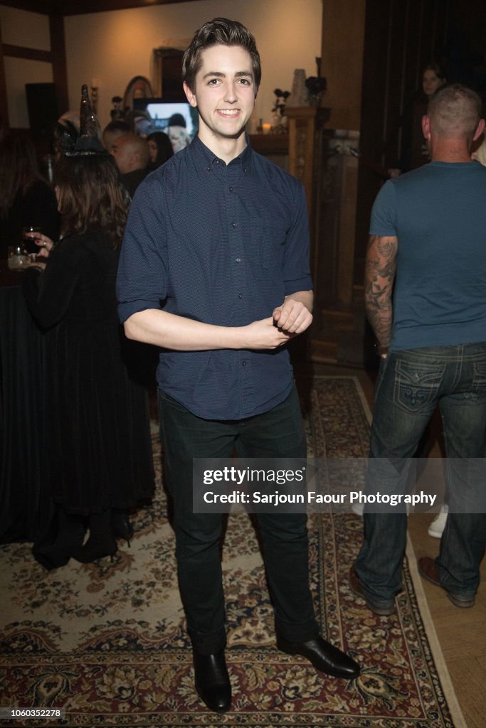 Netflix Original Series Chilling Adventures Of Sabrina, Special Preview Of The Spellman House