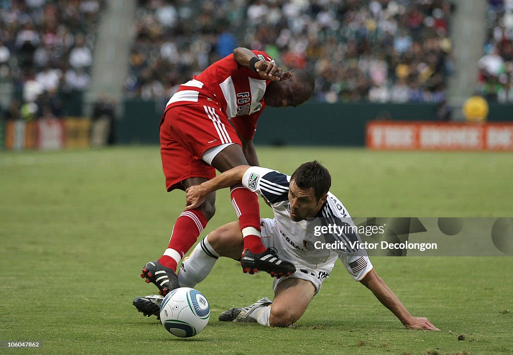 FC Dallas v Los Angeles Galaxy