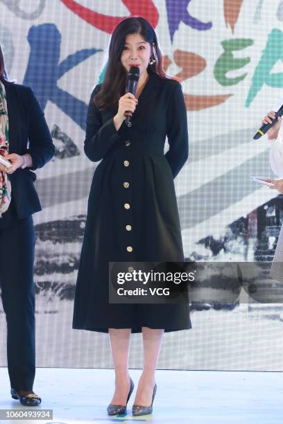 Lyn Korean Singer Photos And Premium High Res Pictures Getty Images lyn-korean-singer-photos-and-premium-high-res-pictures-getty-images