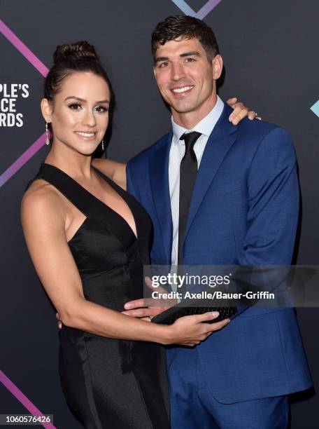 Jessica Graf and Cody Nickson attend the People's Choice Awards 2018 at Barker Hangar on November 11, 2018 in Santa Monica, California.