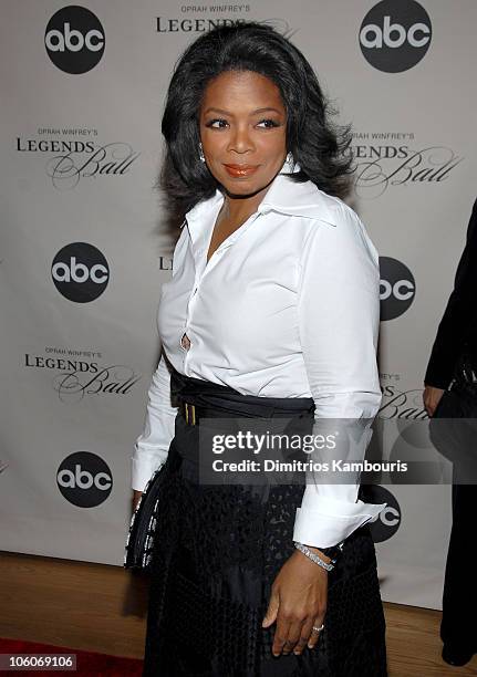 Oprah Winfrey Legends Ball 2005 Full Video 522 Oprah Legends Ball Photos & High Res Pictures - Getty Images