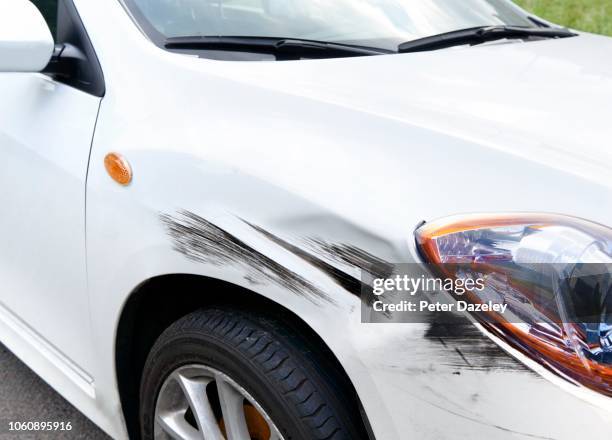 hit and run crashed car - auto insurance ストックフォトと画像