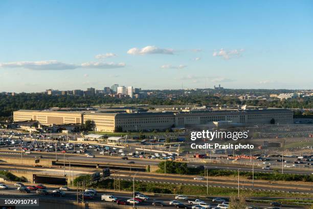 us pentagon in washington dc, usa. - five sided figures stock pictures, royalty-free photos & images