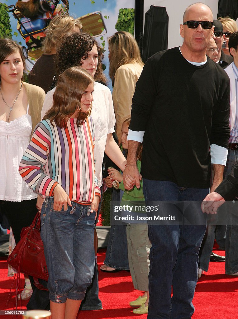 Dreamworks' "Over The Hedge" Los Angeles Premiere - Arrivals