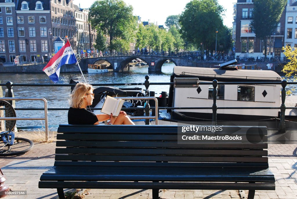 The best and most peaceful reading spot around amsterdam.