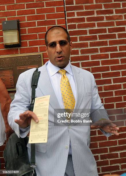 Ray Raya 17 Raymond Raya Stock Photos, High-Res Pictures, and Images - Getty Images