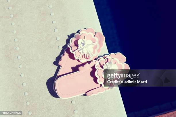 flip flop - women swimming pool retro stock pictures, royalty-free photos & images