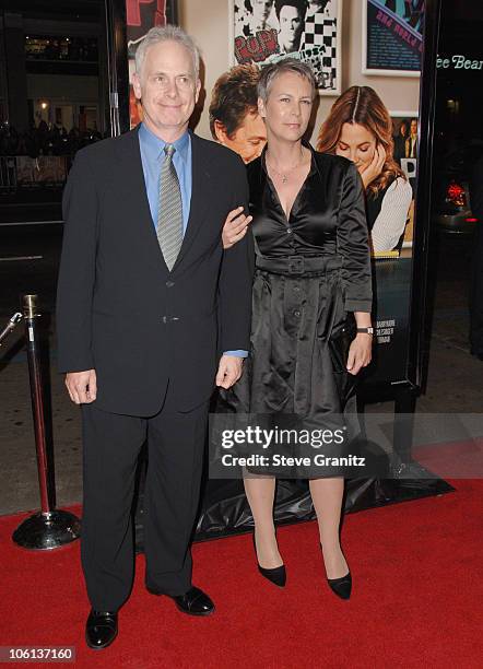 Christopher Guest and Jamie Lee Curtis during "Music and Lyrics" Los Angeles Premiere - Arrivals at Grauman's Chinese Theatre in Hollywood,...