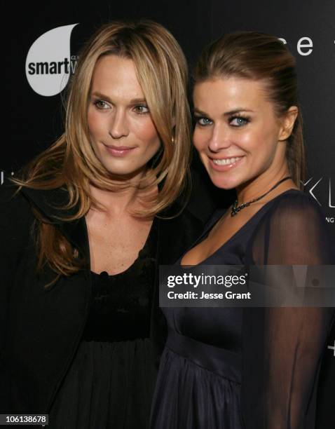 Molly Sims and Carmen Electra during Mercedes-Benz Fashion Week Fall 2007 - Alice + Olivia - Arrivals at Atelier Building at 635 West 42nd Street in...