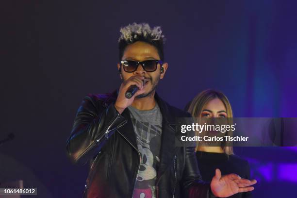 Caluma Singer Kalimba (Singer) Photos and Premium High Res Pictures - Getty Images