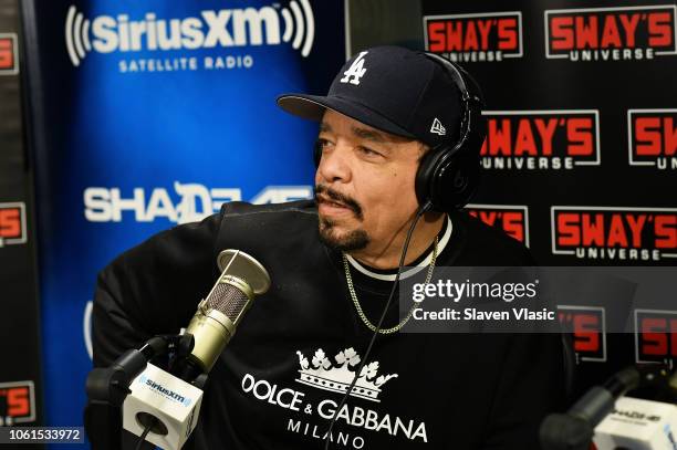 Shade Rapper Rabbot 580 Shade (Rapper) Stock Photos, High-Res Pictures, and Images - Getty ...
