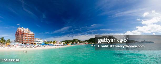 saint martin sint maarten beaches panoramic - isla de san martín fotografías e imágenes de stock