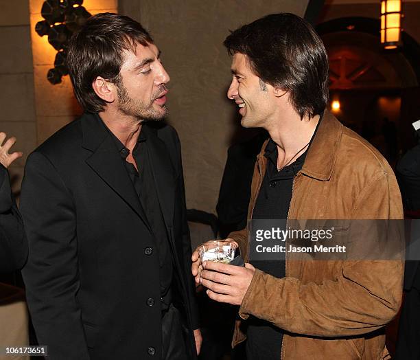 22 Premiere Of Miramax Films No Country For Old Men After Party Photos and  Premium High Res Pictures - Getty Images