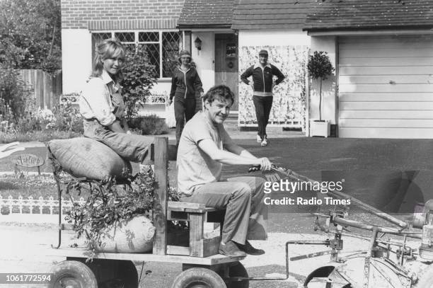 Actors Felicity Kendal and Richard Briers with Paul Eddington and Penelope Keith in a scene from the television sitcom 'The Good Life', May 30th 1978.