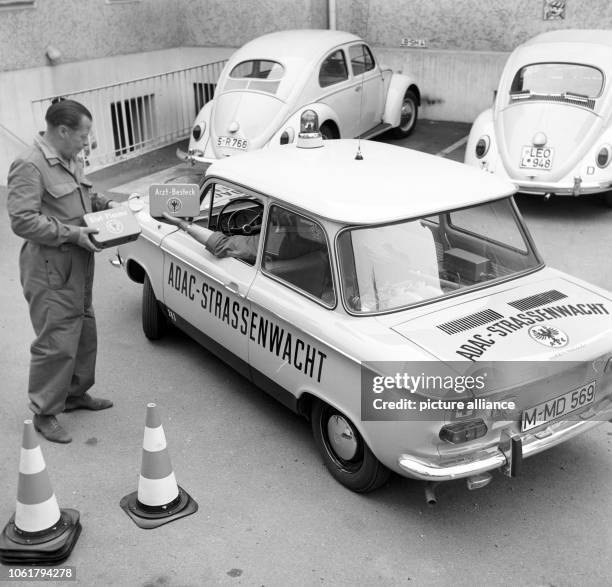 The first four-wheel vehicle of the ADAC road patrol in Baden-Wurttemberg was introduced on 28 April 1963. The NSU Prinz will replace the old...