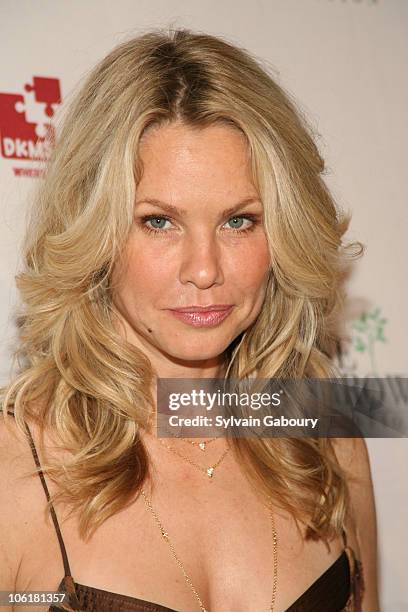 882 Andrea Roth Photos & High Res Pictures - Getty Images