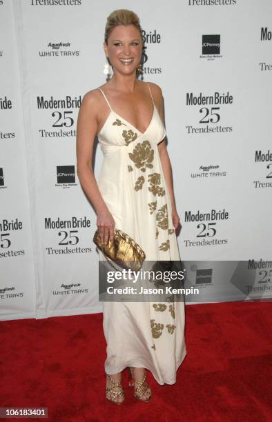 Juliet Huddy during Modern Bride's "25 Trendsetters Of 2007" Awards Dinner - Outside Arrivals at The New York Palace Hotel in New York City, New...