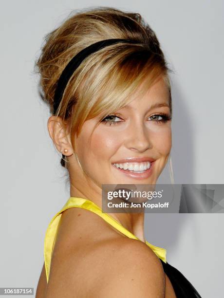 Actress Katie Cassidy arrives at the Conde Nast Media Group Presents 2007 Movies Rock at the Kodak Theatre on December 2, 2007 in Hollywood,...