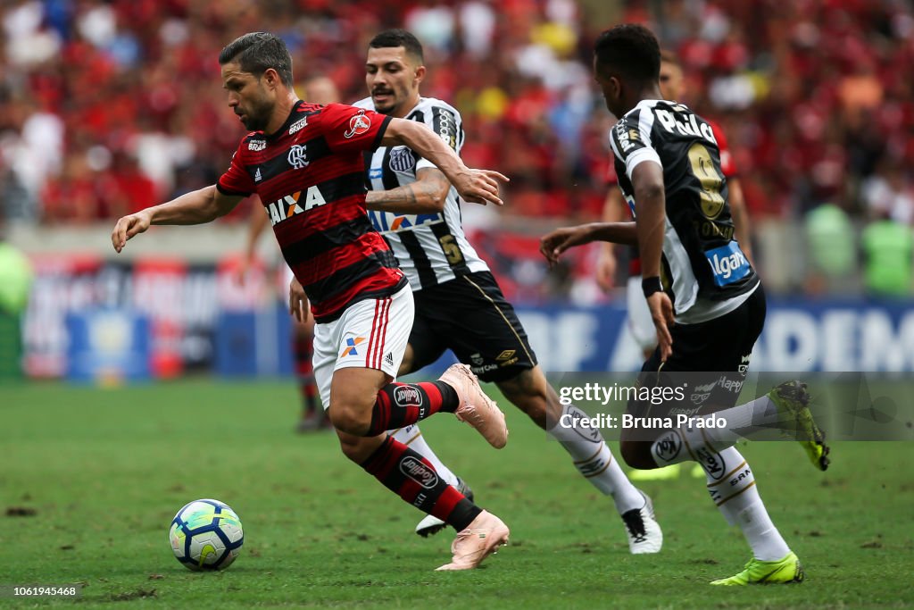 Flamengo v Santos - Brasileirao Series A 2018