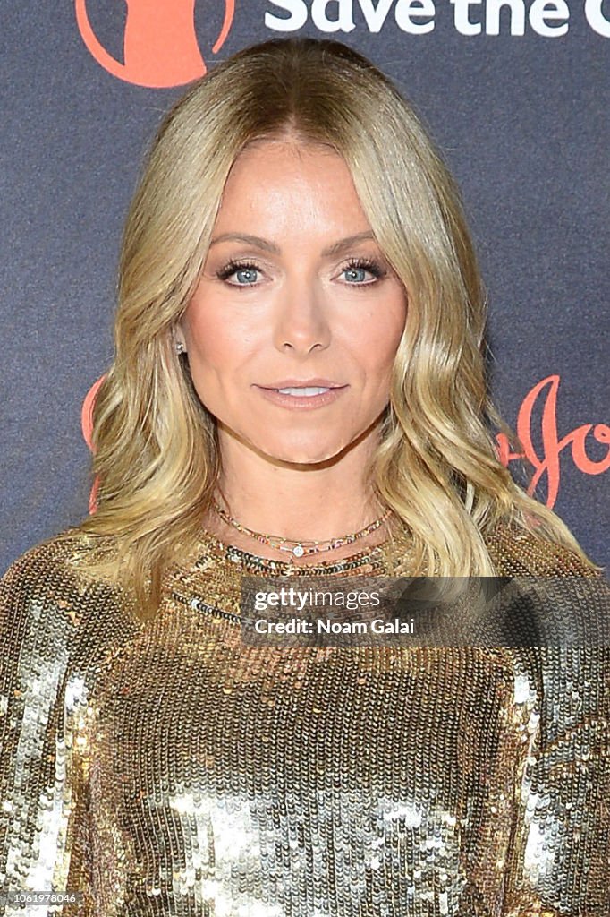 Kelly Ripa attends 6th Annual Save The Children Illumination Gala at