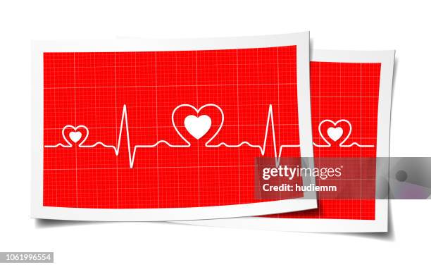 stockillustraties, clipart, cartoons en iconen met vector elektrocardiogram en hart patroon in papier (gezondheid concept) - rhythm