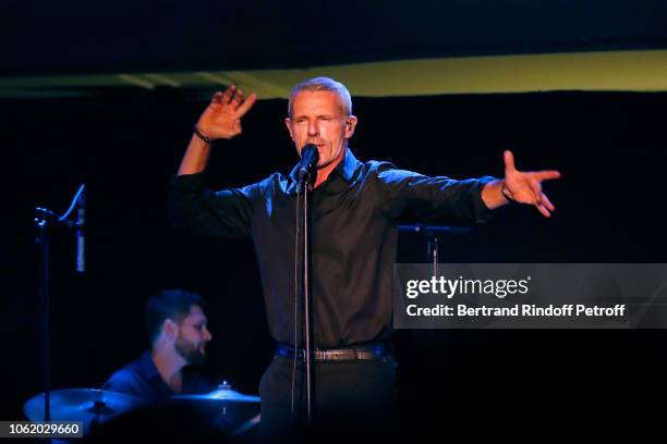 Lambert Wilson sings Yves Montand during the Gala evening of the Pasteur-Weizmann Council at Salle Wagram on November 15, 2018 in Paris, France.