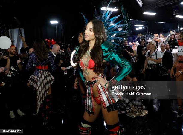 Victoria's Secret's legendary Angels take to the runway for the 2018 Victoria's Secret Holiday Special, showcasing an all-star lineup of musical...