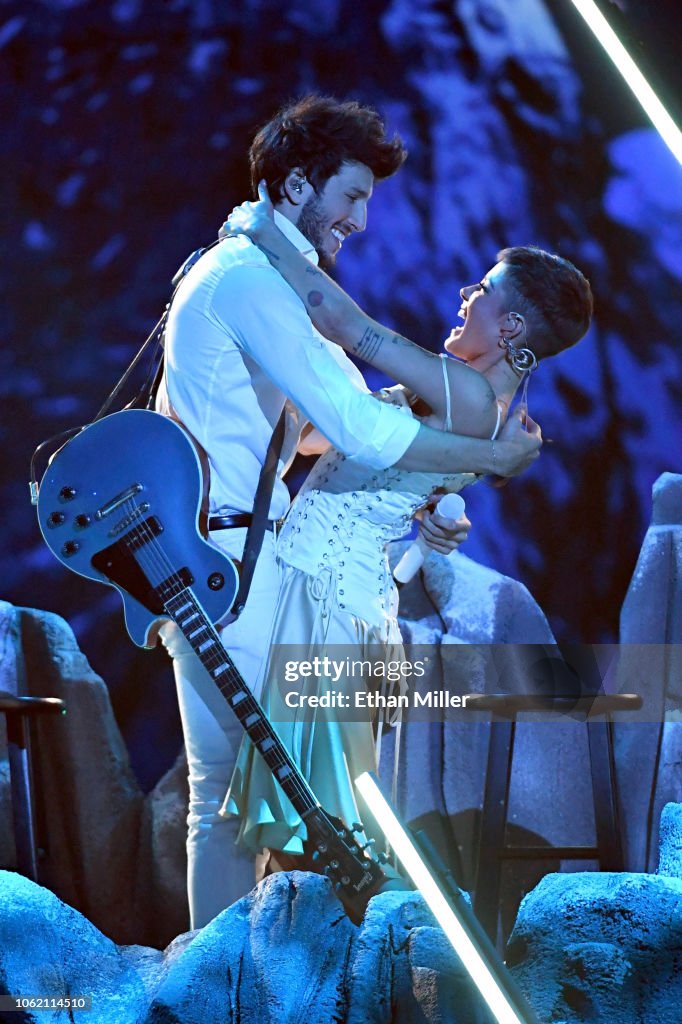 The 19th Annual Latin GRAMMY Awards - Show