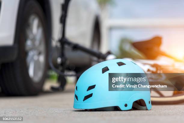 accident car crash, bicycle helmet accident safety - motorcycle accident stock pictures, royalty-free photos & images