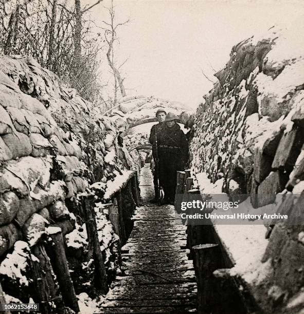 Stereoview WW1, The Great War Realistic Travels Military photographs circa 1918 The icy grip of winter settles down on the Belgian trenches at...