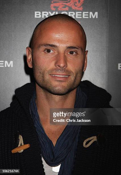 Andy Turner poses at the Brylcreem Paste Lauch Party at Vendome on October 27, 2010 in London, England. To celebrate this season�s Ashes series and a...