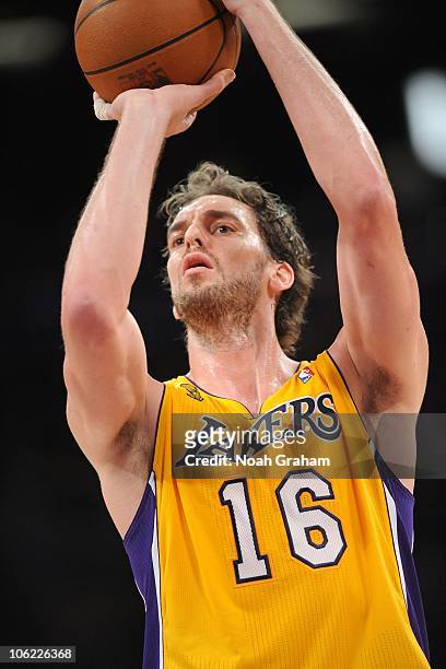 Pau Gasol of the Los Angeles Lakers shoots a free throw against the Houston Rockets during their opening night game at Staples Center on October 26,...